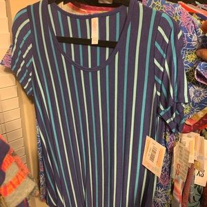 Lularoe xs tee